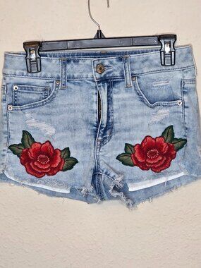 American Eagle Women's Embroidered Hi-Rise Shortie with Super Stretch, Size 6